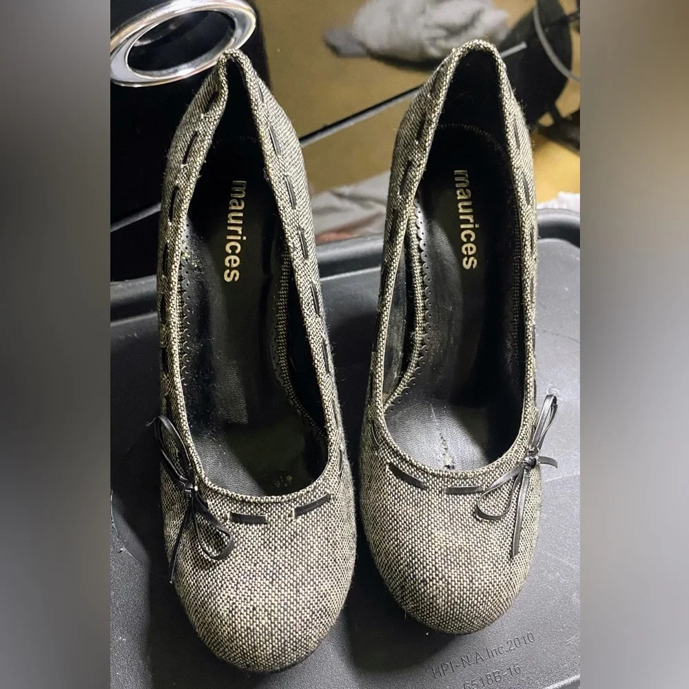 Heels - Picture 4 of 4